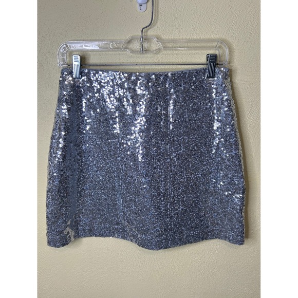 Tipsy Elves Dresses & Skirts - Tipsy Elves Silver‎ Sequin Mini Skirt Party Holiday Sparkle Size Medium